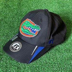 Russell Men's Florida Gators Embroidered Logo Adjustable Black Cap Hat Size OS